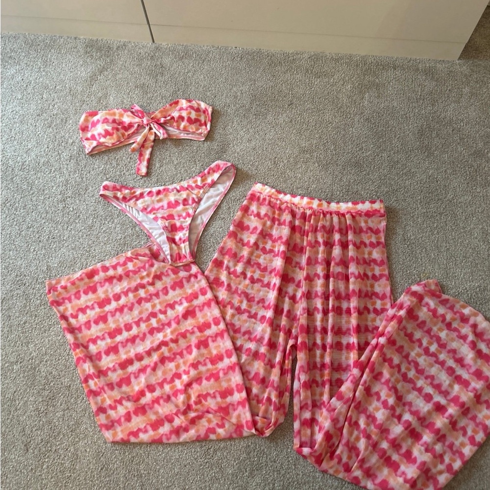 Bikini set with cover up